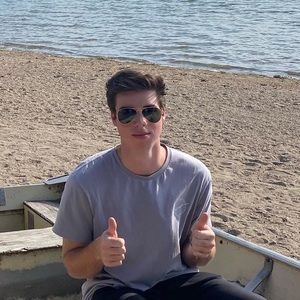 Meet your Posher, Matthew